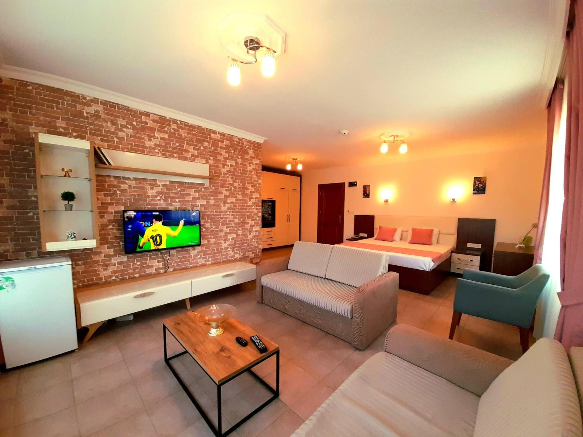 Infinity Ruby Hotel Kargi Luaran gambar